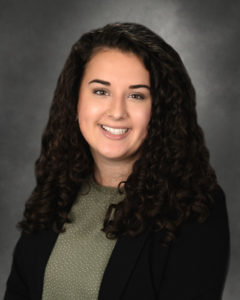 UMW alumna Amelia Carr recently received the 2021 New Elementary Teacher award from Fairfax County Public Schools. Carr earned a bachelor’s degree in English in 2019 and a master’s degree in elementary education from UMW’s College of Education last year.