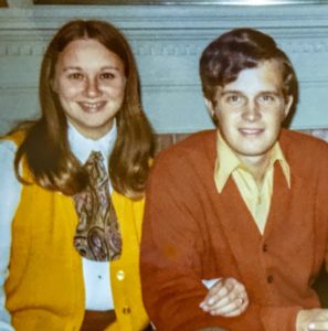 Phyllis Newby Thompson ’69 and John Thompson.